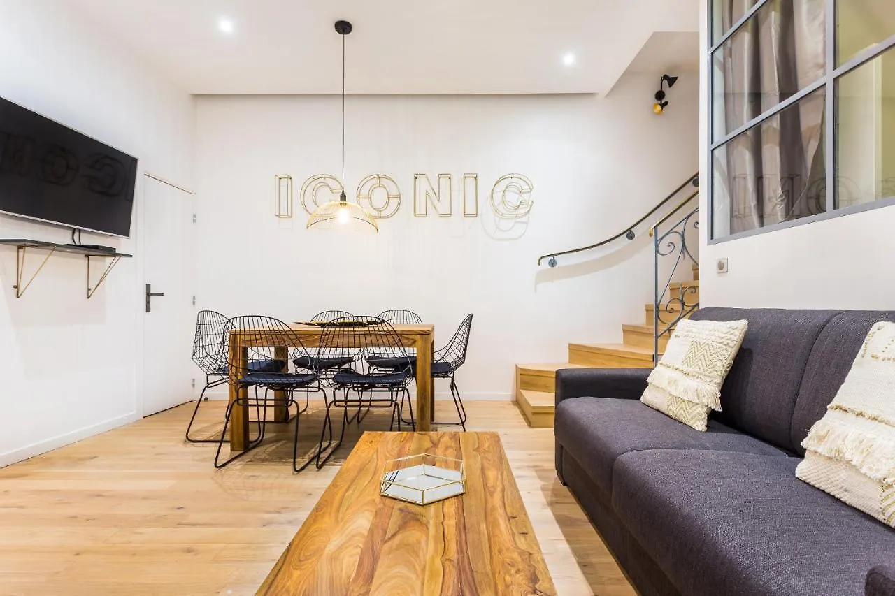 Apartman Cmg - Nation / Voltaire